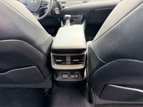 Used 2020 Lexus ES 350 w/ Premium Package FWD image 32