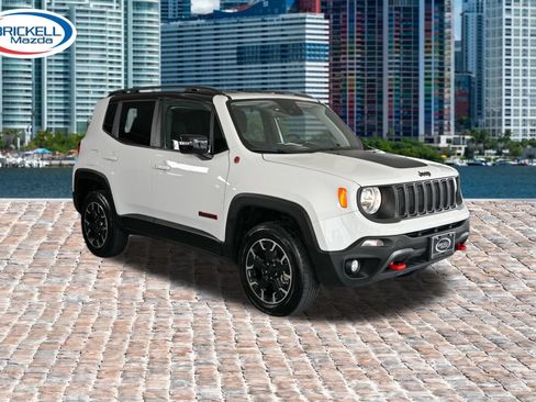 Used 2023 Jeep Renegade Trailhawk AWD/4WD image 2