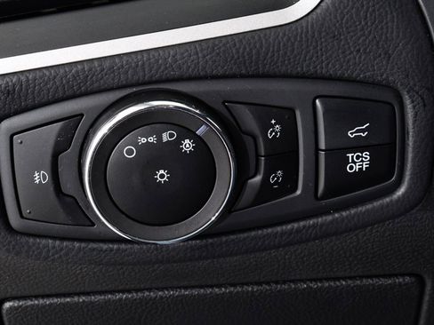 Used 2023 Ford Edge SEL w/ Convenience Package image 32