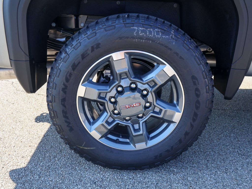 New 2026 GMC Sierra 2500 SLT w/ SLT Premium Package AWD/4WD image 34