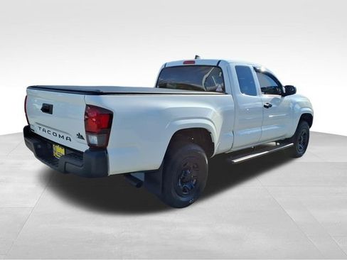 Used 2022 Toyota Tacoma SR RWD image 10