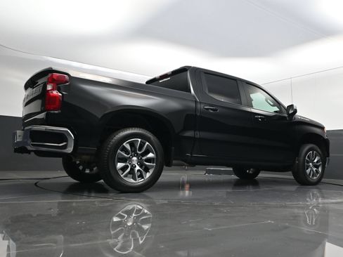 Used 2026 Chevrolet Silverado 1500 LT AWD/4WD image 40