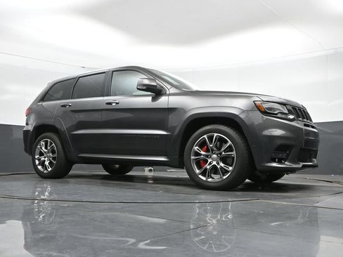 Used 2020 Jeep Grand Cherokee SRT AWD/4WD image 44