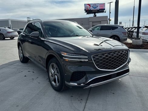 New 2026 Genesis GV70 2.5T Advanced image 11