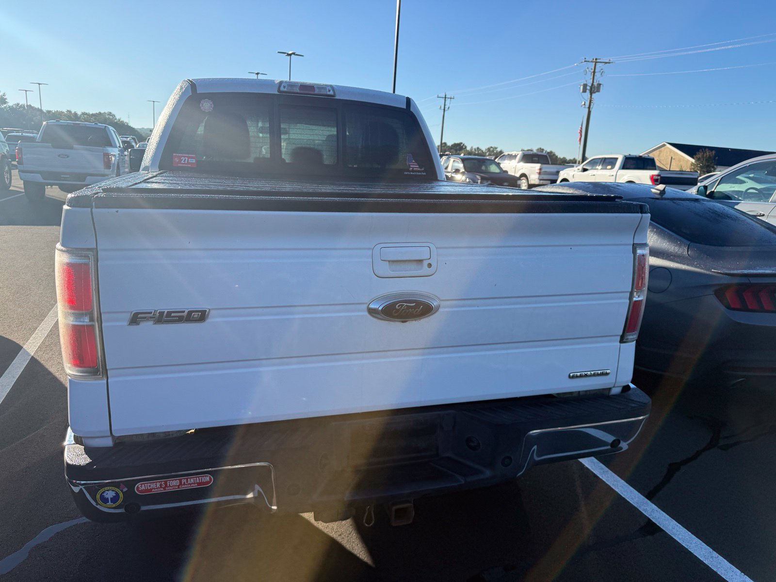 Used 2014 Ford F150 Lariat w/ Equipment Group 502A Luxury AWD/4WD image 5