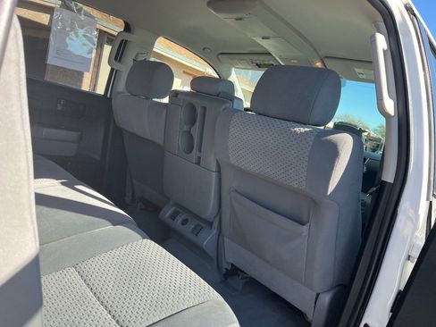 Used 2011 Toyota Tundra 4x4 CrewMax image 30