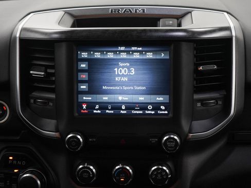 Used 2019 RAM 1500 Big Horn AWD/4WD image 15