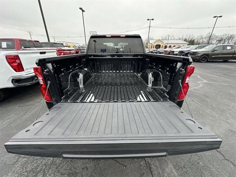 Used 2023 Chevrolet Silverado 1500 LT image 22