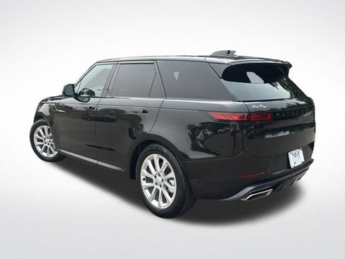 Used 2025 Land Rover Range Rover Sport SE AWD/4WD image 6
