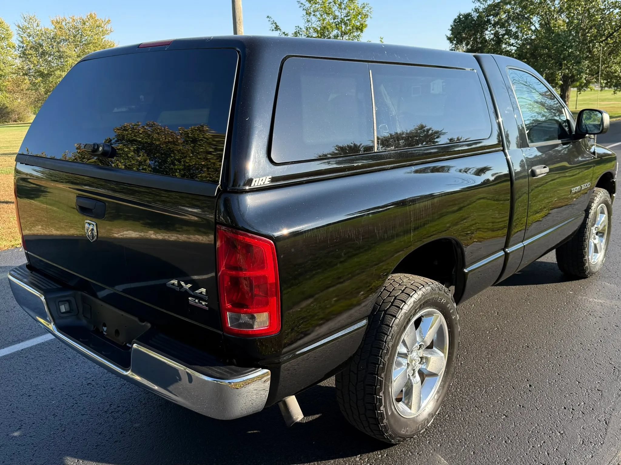 Used 2005 Dodge Ram 1500 Truck SLT AWD/4WD image 10