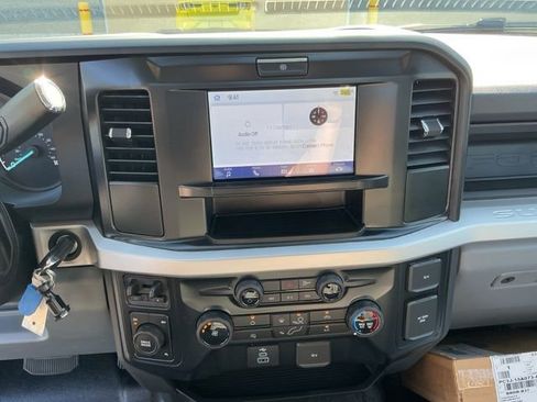 New 2025 Ford F550 4x4 Regular Cab Super Duty image 15
