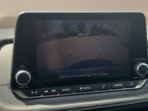 Certified 2022 Nissan Rogue SV AWD/4WD image 27