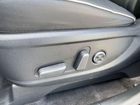 Used 2025 Hyundai Palisade SEL FWD image 14