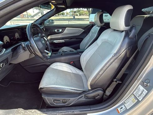 Used 2024 Ford Mustang GT Premium image 11