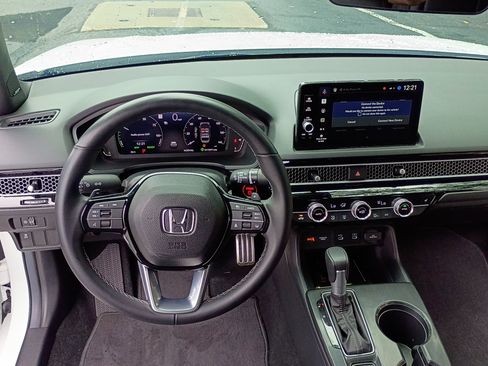 Used 2025 Honda Civic FWD Hybrid Sedan image 12