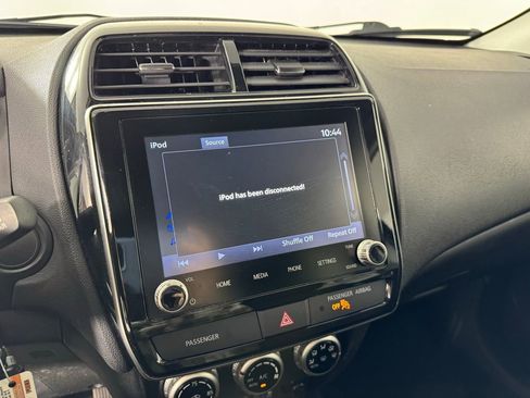 Used 2024 Mitsubishi Outlander Sport ES AWD/4WD image 16