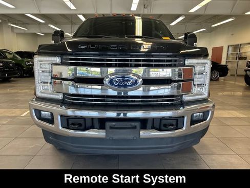 Used 2018 Ford F350 Lariat w/ Lariat Ultimate Package AWD/4WD image 16