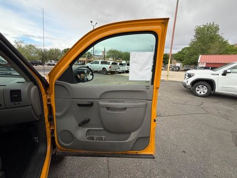 Used 2012 Chevrolet Silverado 2500 W/T RWD image 14