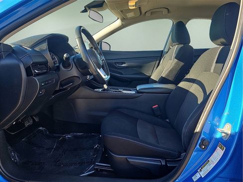 Used 2023 Nissan Sentra SV image 21