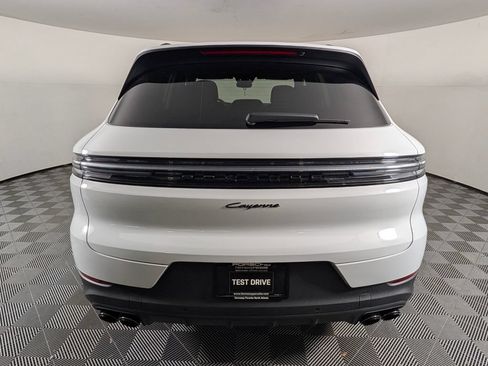 New 2026 Porsche Cayenne AWD/4WD image 6