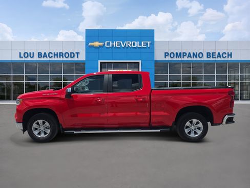 Used 2024 Chevrolet Silverado 1500 LT w/ Protection Package RWD image 4