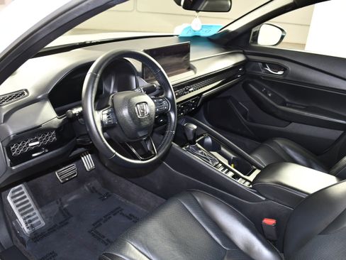 Used 2024 Honda Accord Sport image 2