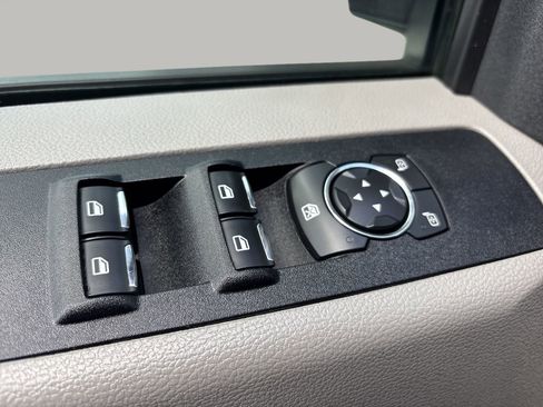 Used 2020 Ford F350 XLT image 18