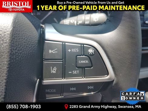 Used 2022 Toyota Highlander XLE AWD/4WD image 31