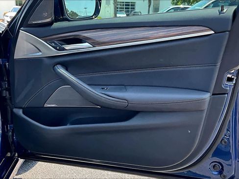 Certified 2023 BMW 530i xDrive w/ Premium Package AWD/4WD image 23