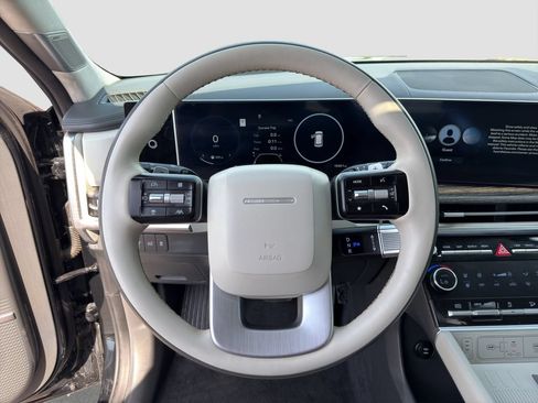 Used 2024 Hyundai Santa Fe Calligraphy FWD image 10