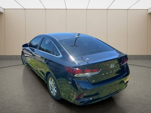 Used 2018 Hyundai Sonata SE FWD image 18