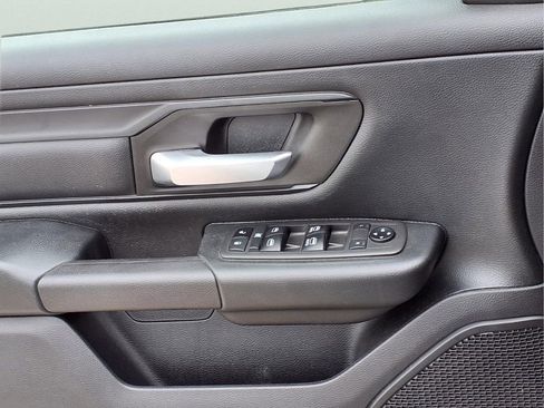 Used 2021 RAM 1500 Tradesman AWD/4WD image 17