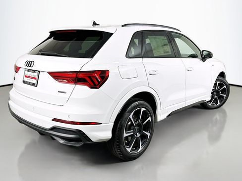 Used 2025 Audi Q3 2.0T Premium Plus w/ Premium Plus Package AWD/4WD image 14