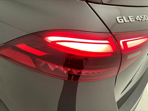 New 2026 Mercedes-Benz GLE 450 4MATIC image 14