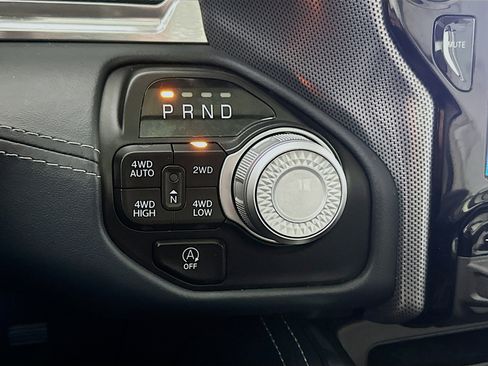 Used 2023 RAM 1500 Limited image 17