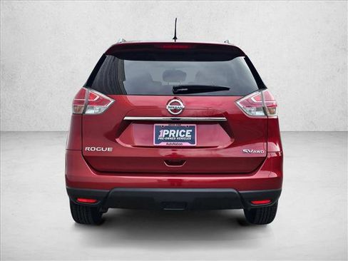 Used 2016 Nissan Rogue SV AWD/4WD image 4