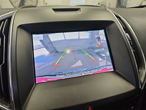 Used 2020 Ford Edge ST w/ Cold Weather Package image 23