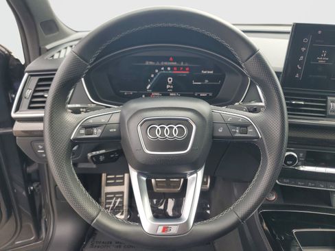 Used 2023 Audi SQ5 Prestige w/ Prestige Package AWD/4WD image 23