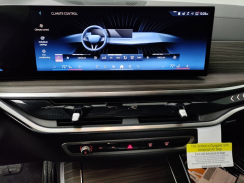 New 2026 BMW X5 sDrive40i w/ M Sport Package image 19