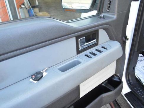 Used 2013 Ford F150 XLT w/ Mid Equipment Group RWD image 48