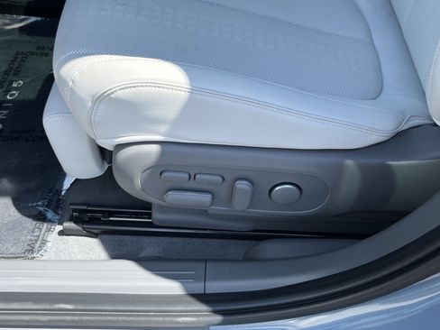 Certified 2024 Hyundai Ioniq 5 Limited RWD image 17