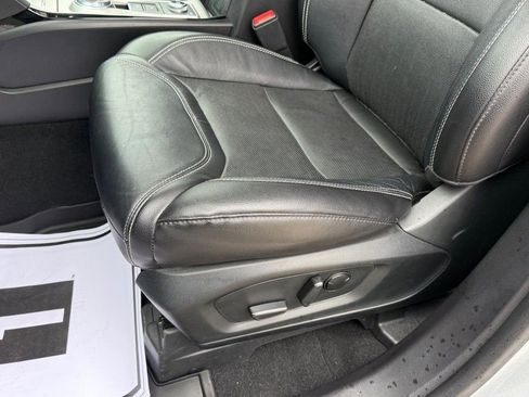 Used 2023 Ford Explorer ST w/ Equipment Group 401A AWD/4WD image 29