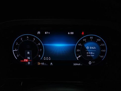 Used 2024 Volkswagen Atlas Cross Sport SE FWD image 18