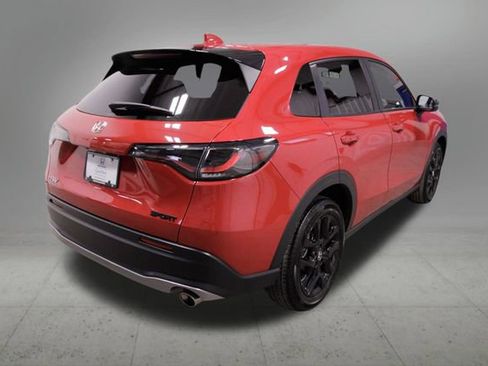 Used 2023 Honda HR-V Sport image 6