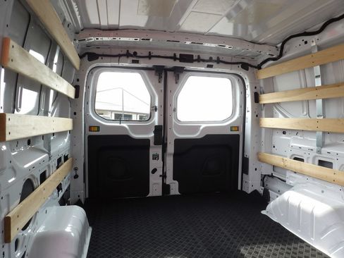 Used 2025 Ford Transit 250 Low Roof w/ Exterior Upgrade Package RWD image 28