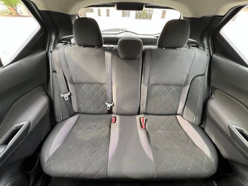Used 2020 Nissan Kicks S FWD image 23