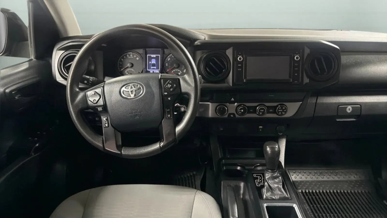 Used 2019 Toyota Tacoma SR w/ SR Convenience Package AWD/4WD image 10