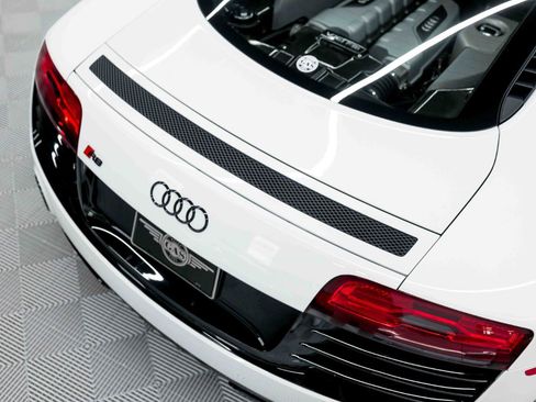 Used 2014 Audi R8 V10 AWD/4WD image 35