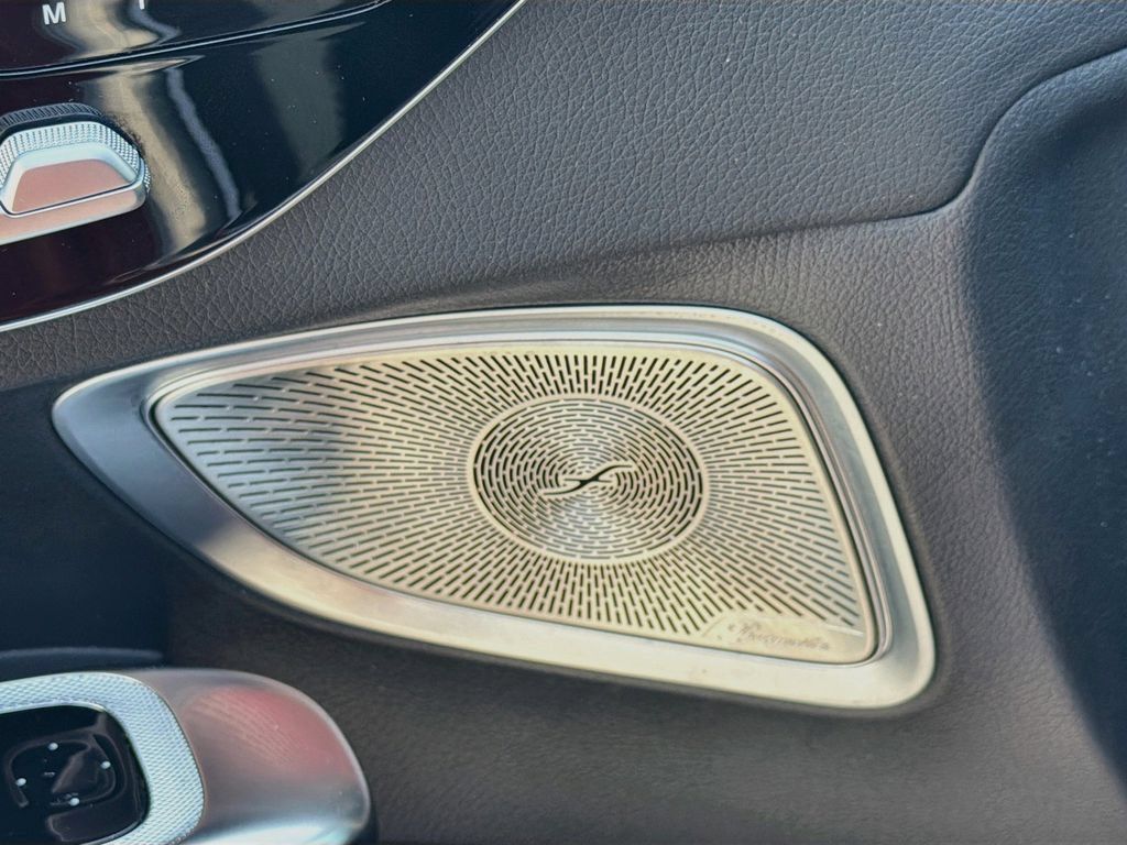 Used 2024 Mercedes-Benz CLE 300 4MATIC Coupe image 19