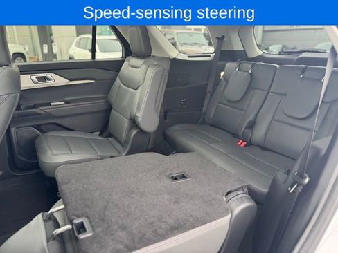 Used 2026 Ford Explorer Active w/ Active Comfort Package image 26